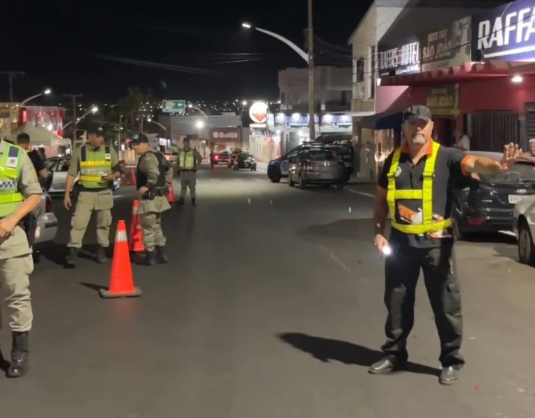 DETRAN e PM aplicam 126 multas na primeira noite de Balada Responsável em Catalão