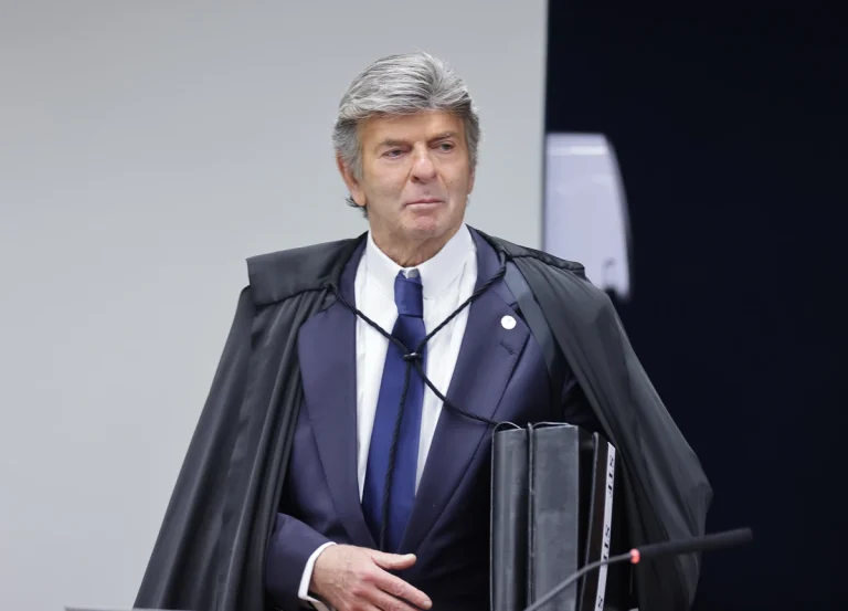 “Não compete ao STF julgamento político”, diz Fux sobre caso Bolsonaro