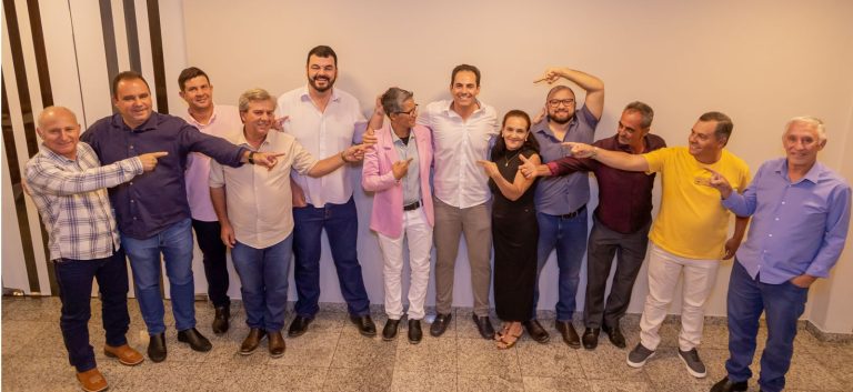 Política em Catalão: Jamil Calife se reúne com 11 vereadores e Adib intensifica agendas