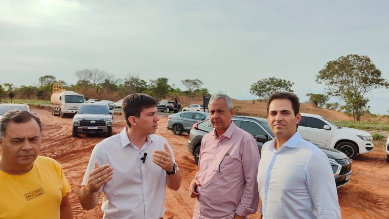 Pedro Sales e Jamil visitam obras da GO-330 em Catalão e afirmam que duplicação deve chegar a Ipameri até 2027