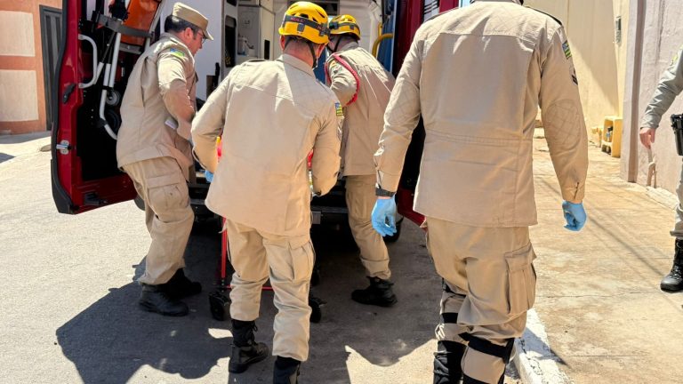 Incêndio em residência deixa mulher em estado grave em Catalão