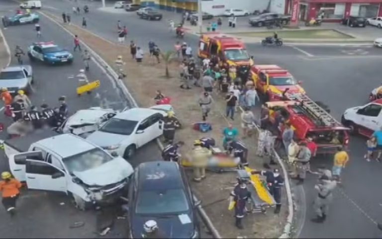 Acidente grave com seis veículos deixa um morto e cinco feridos em Goiânia