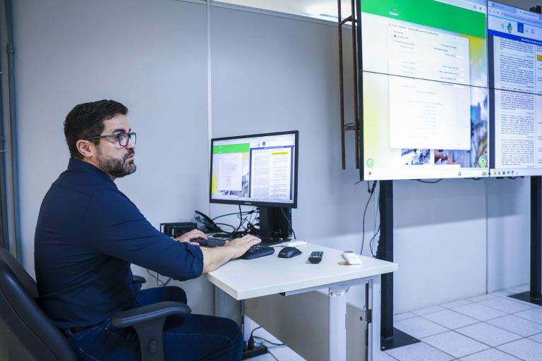 Dois moradores de Catalão são premiados na Nota Goiana de outubro