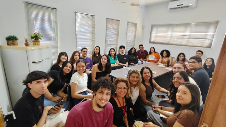Psicologia da UFCAT: visita ao Conselho Tutelar destaca desafios da infância no mundo digital