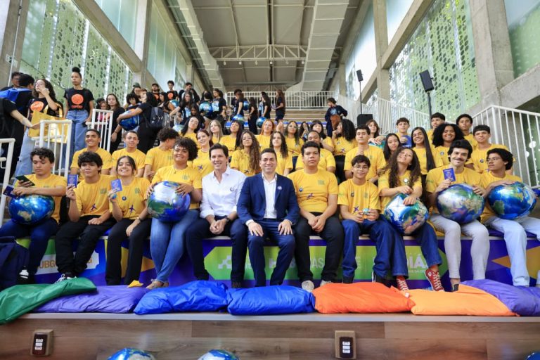 “Goiás mira o mundo com programa que leva talentos ao exterior”, diz Daniel Vilela