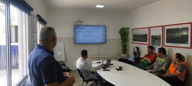 Metabase cobra melhorias na segurança durante reunião da CIPAMIN