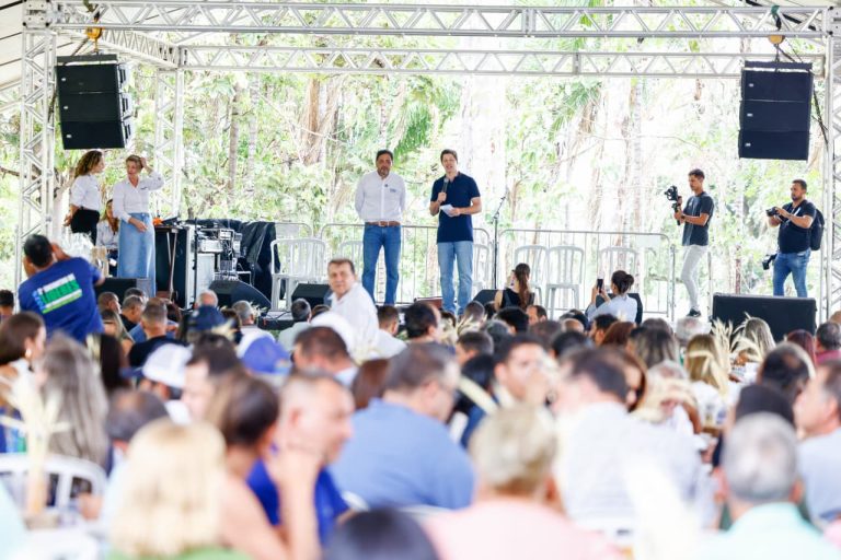 Caiado e Daniel mostram força no 2º Encontro das Lideranças em Goiás