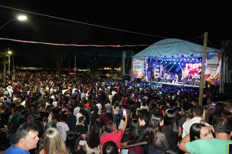 Festival de Verão reúne cerca de 15 mil pessoas em Catalão