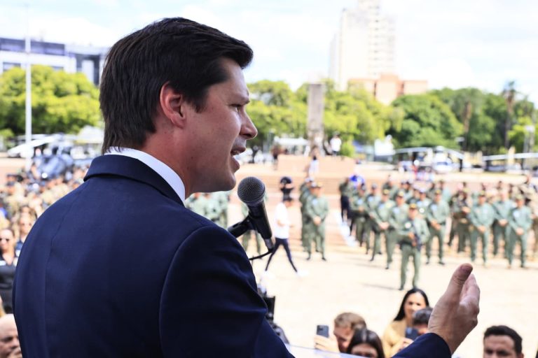 “A vida do bandido vai piorar”, afirma Daniel Vilela durante entrega de helicópteros à Polícia Militar