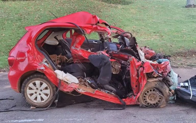 Grave acidente entre carro e carreta deixa cinco mortos na BR-414, em Cocalzinho de Goiás