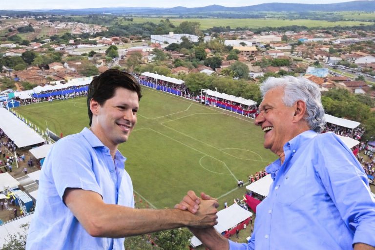 Caiado prevê mais de 200 prefeitos em evento que lançará pré-candidatura de Daniel Vilela ao governo