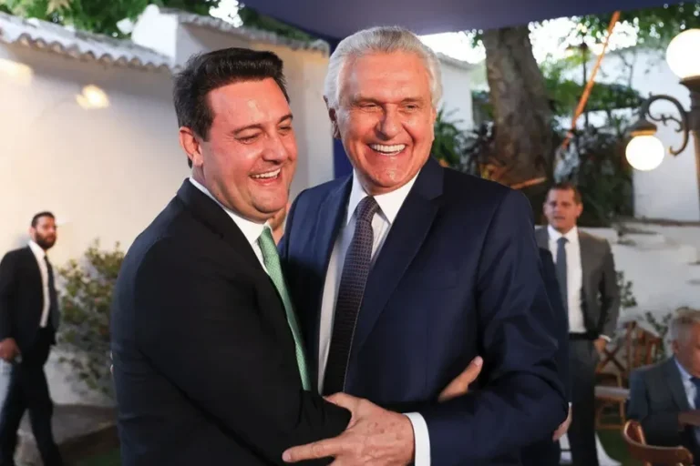 Ratinho Júnior desiste de disputar a Presidência e PSD deve anunciar Caiado como candidato