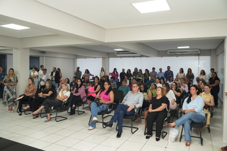 Conselho Municipal de Saúde de Catalão dá posse aos novos conselheiros e elege nova presidência