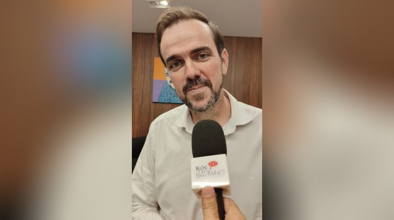 De volta ao jogo político, Gustavo Mendanha busca vaga de vice em 2026