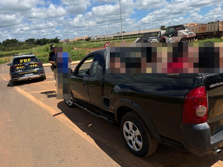 PRF registra acidentes e flagra motorista sem CNH com 11 pessoas em veículo em Catalão