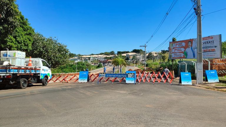 Obra da SAE vai acabar com problema de esgoto e mau cheiro no Cidade Jardim, em Catalão
