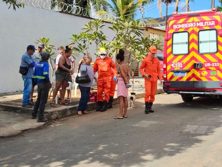 Homem é resgatado após ficar com vergalhão de aço cravado no braço em Caldas Novas