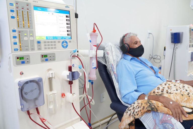 Governo de Goiás amplia acesso à hemodiálise e fortalece atendimento a pacientes renais