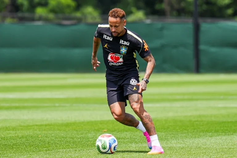 Copa do Mundo 2026: Neymar pode ser novidade do Brasil em confronto contra a Escócia