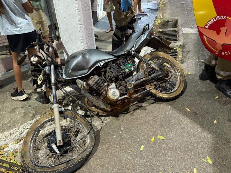 Motociclista fica gravemente ferido após cavalo mecânico avançar o PARE em Catalão