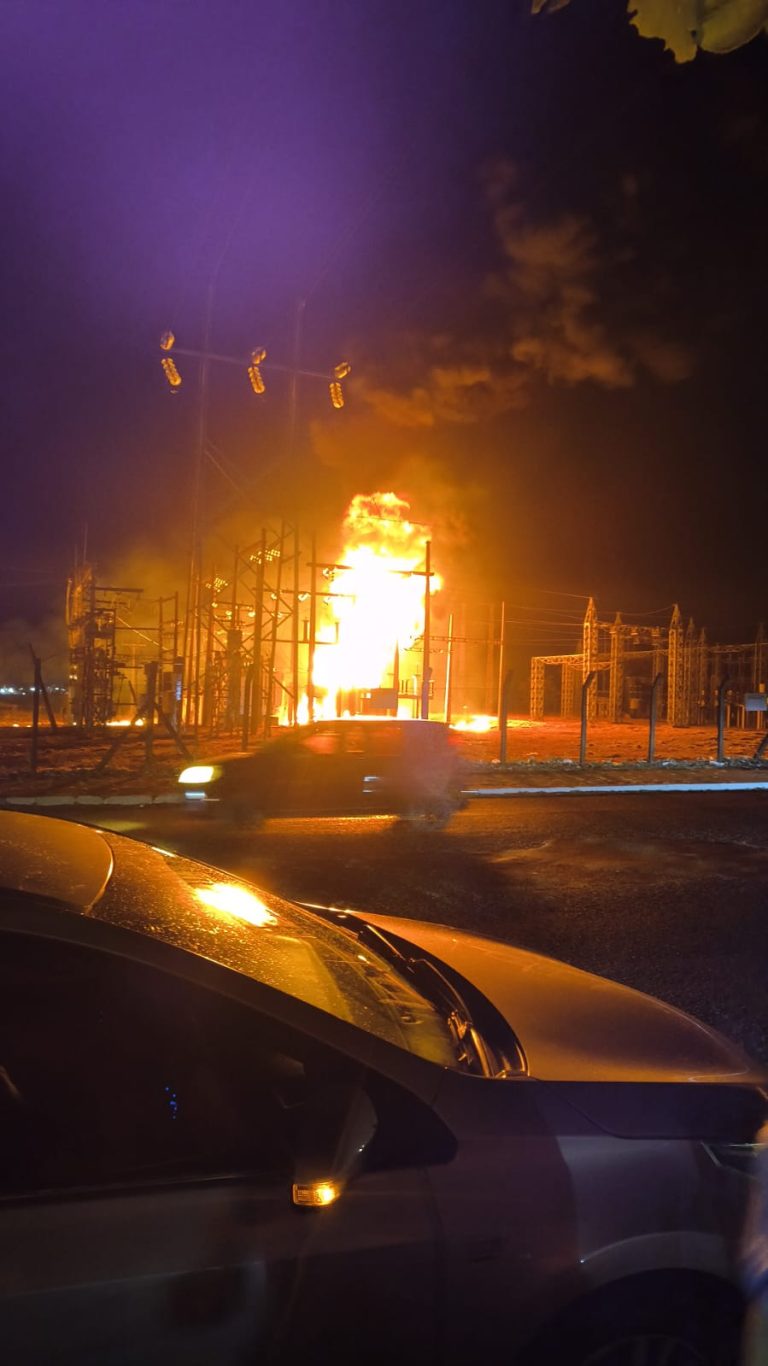 Subestação Ipameri pega fogo e afeta fornecimento de energia na região