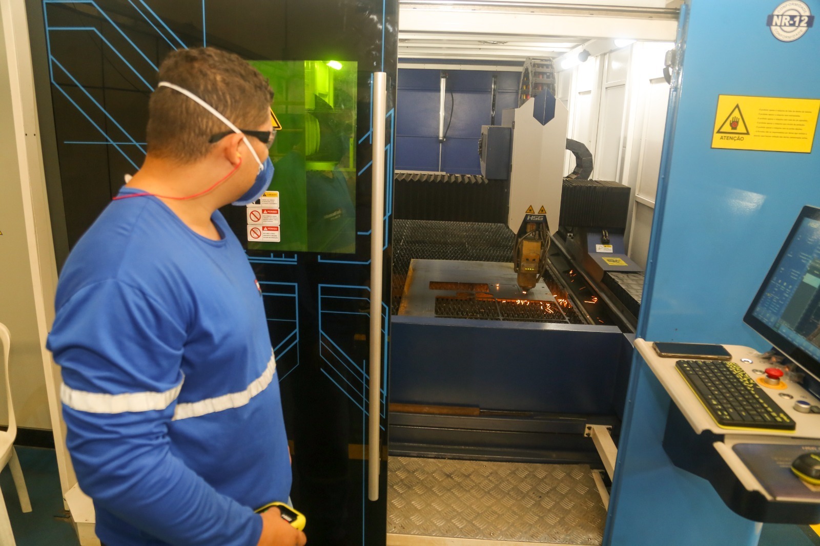Produção industrial de Goiás cresce acima da média nacional em 12 meses